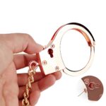 Menottes Érotiques solides et lourdes dotés de clés et d’une ouverture de sécurité