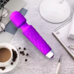 WAND rechargeable (10 niveaux de vibrations)